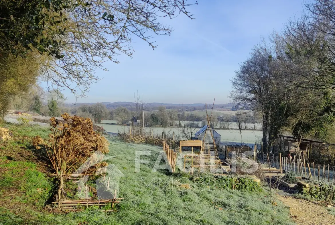 Terrain constructible de 634 m2 en campagne à Melrand 