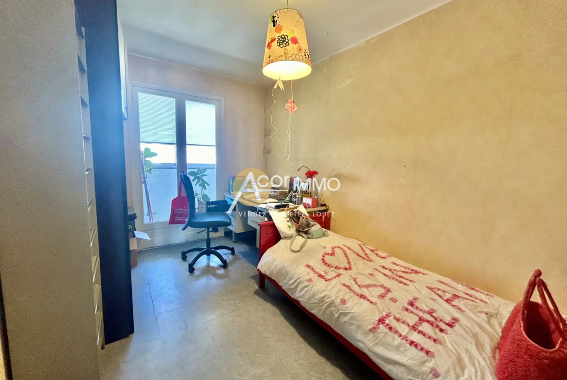 Vente Appartement T5 à Toulon - Quartier Aiguillon avec Balcon 