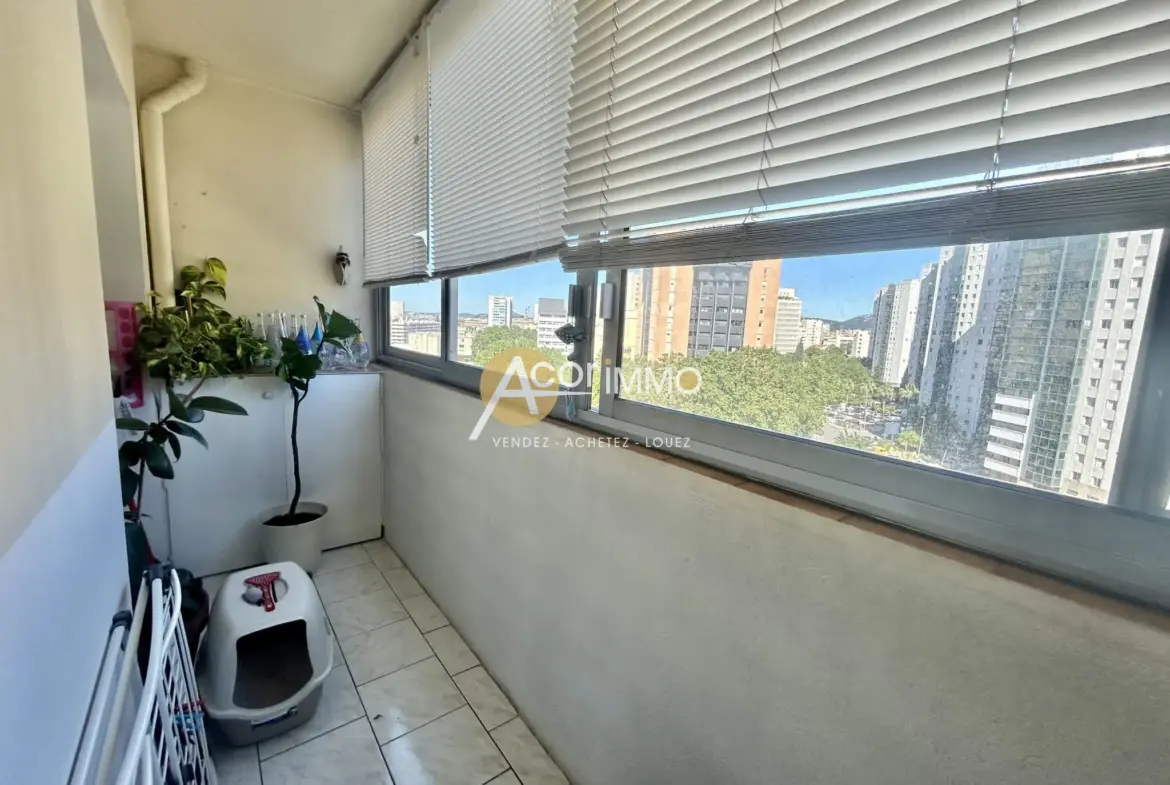 Vente Appartement T5 à Toulon - Quartier Aiguillon avec Balcon 