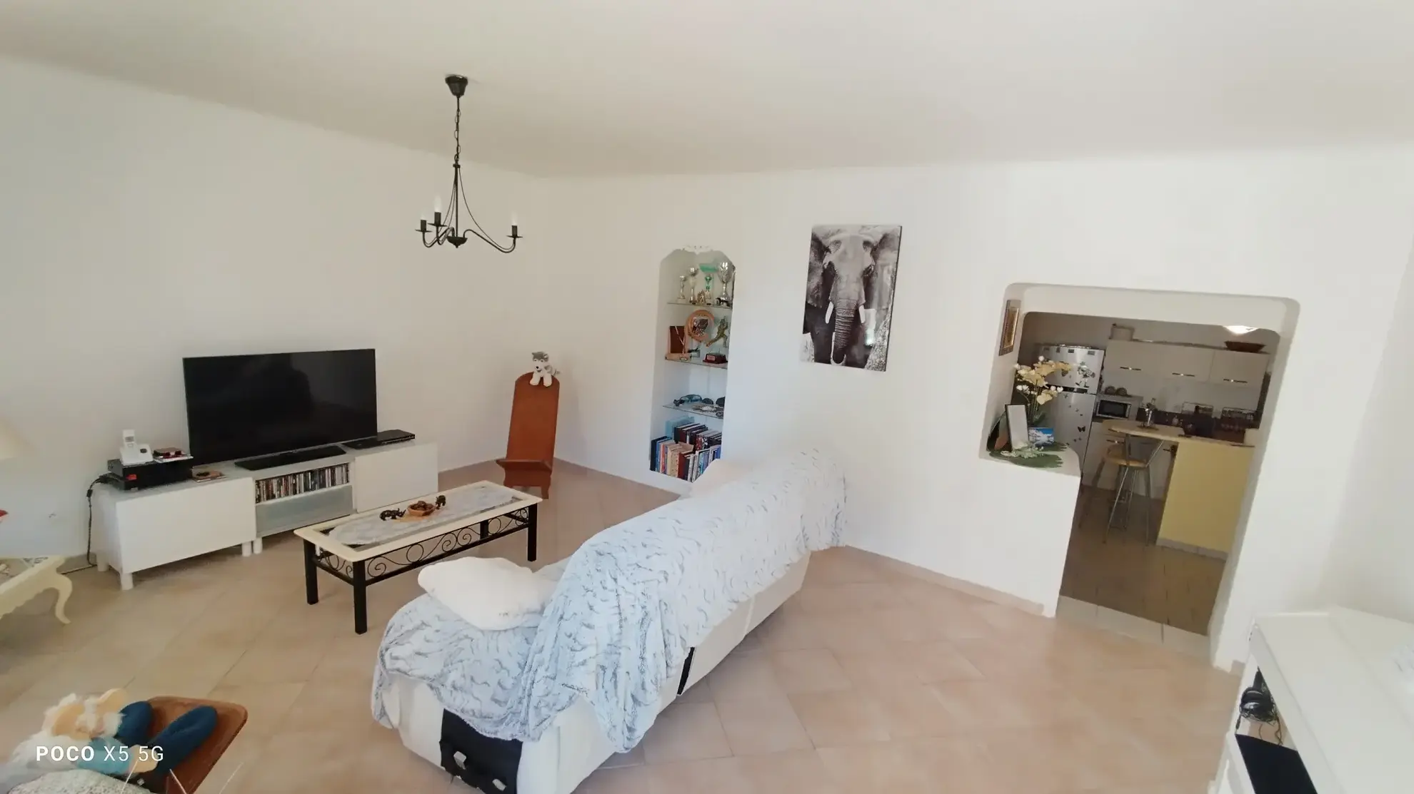 Maison de village T4 rénovée à Saint-Saturnin-les-Avignon - 240 000 € 