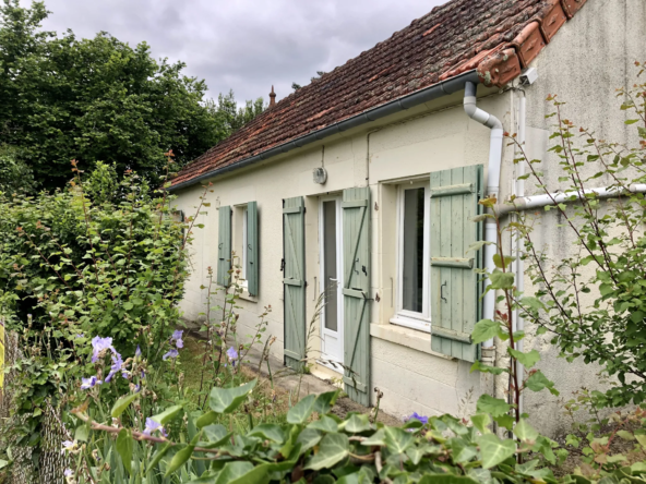 Maison indépendante à Nolay pour rapport locatif près de Prémery