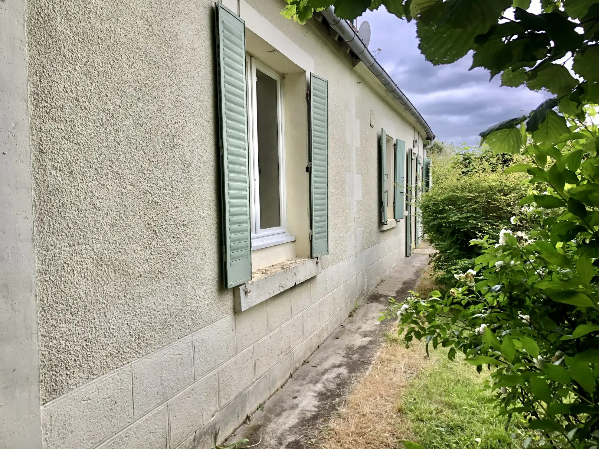 Maison indépendante à Nolay pour rapport locatif près de Prémery 