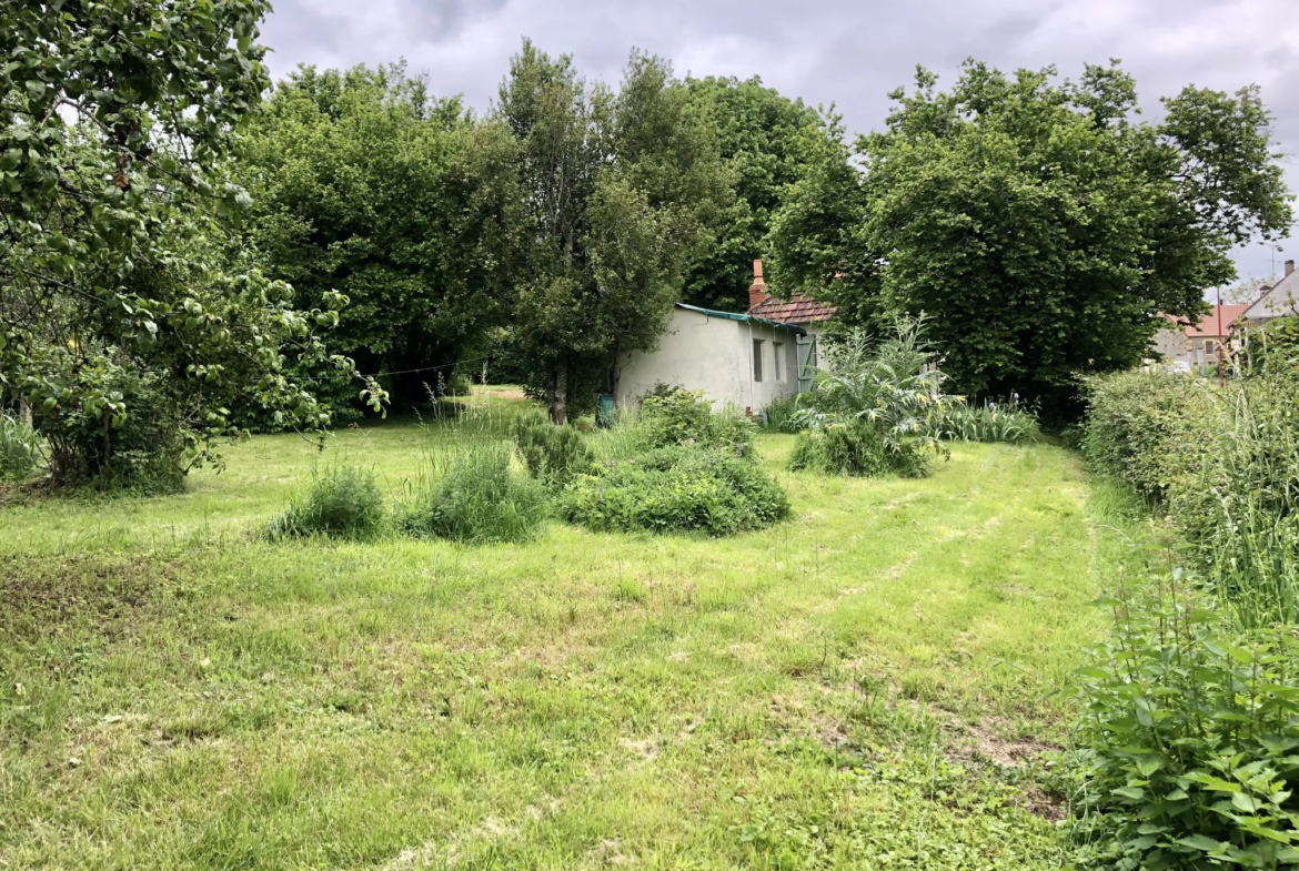 Maison indépendante à Nolay pour rapport locatif près de Prémery 