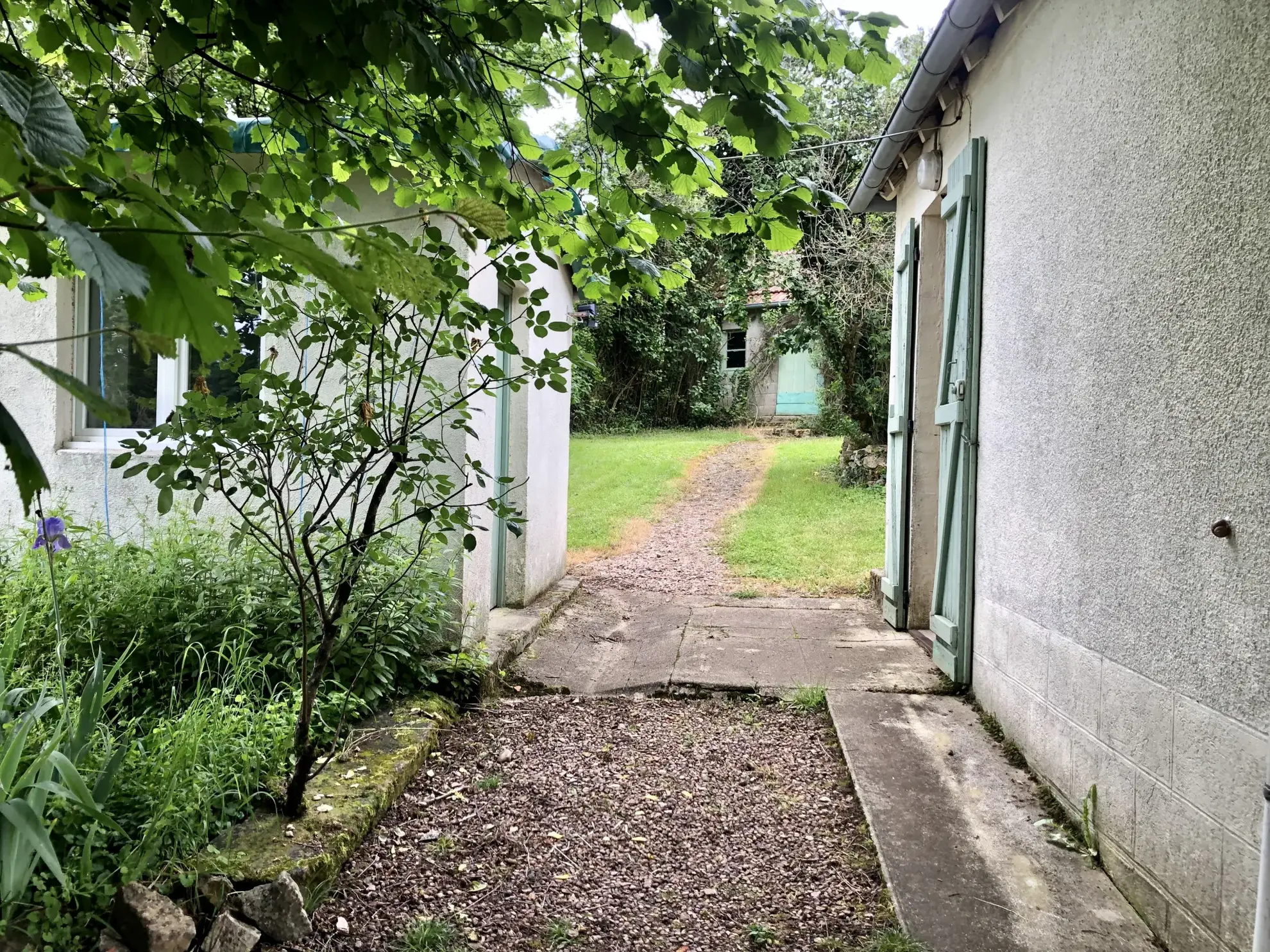 Maison indépendante à Nolay pour rapport locatif près de Prémery 