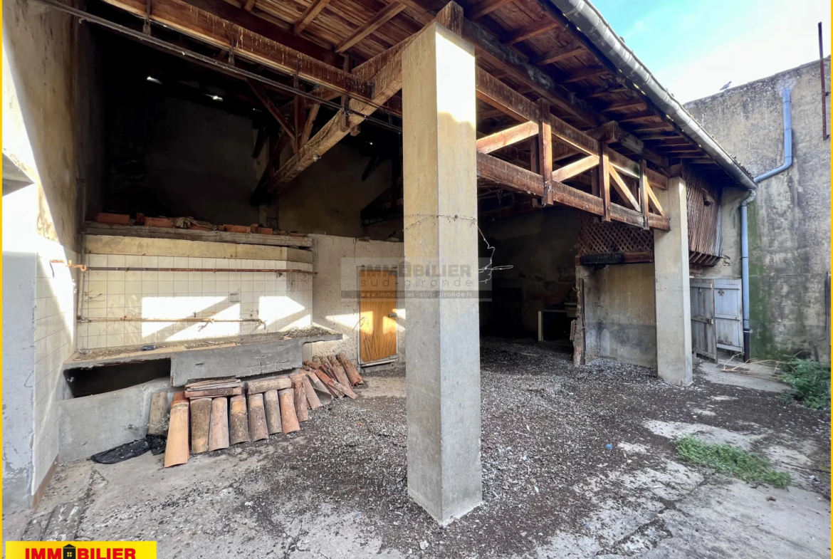 Hangar à Transforme en Habitation à Podensac 