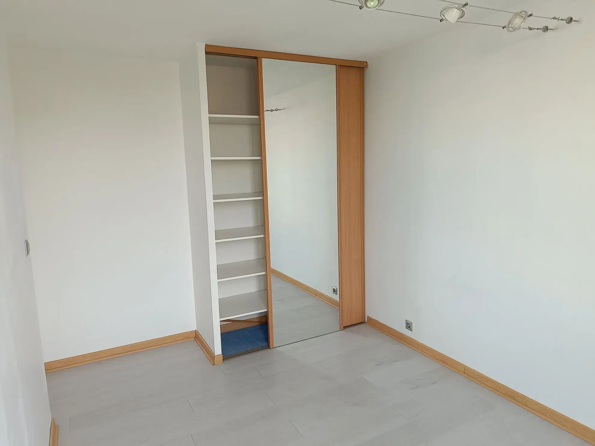 À vendre : Appartement F5 lumineux à Montigny-le-Bretonneux 