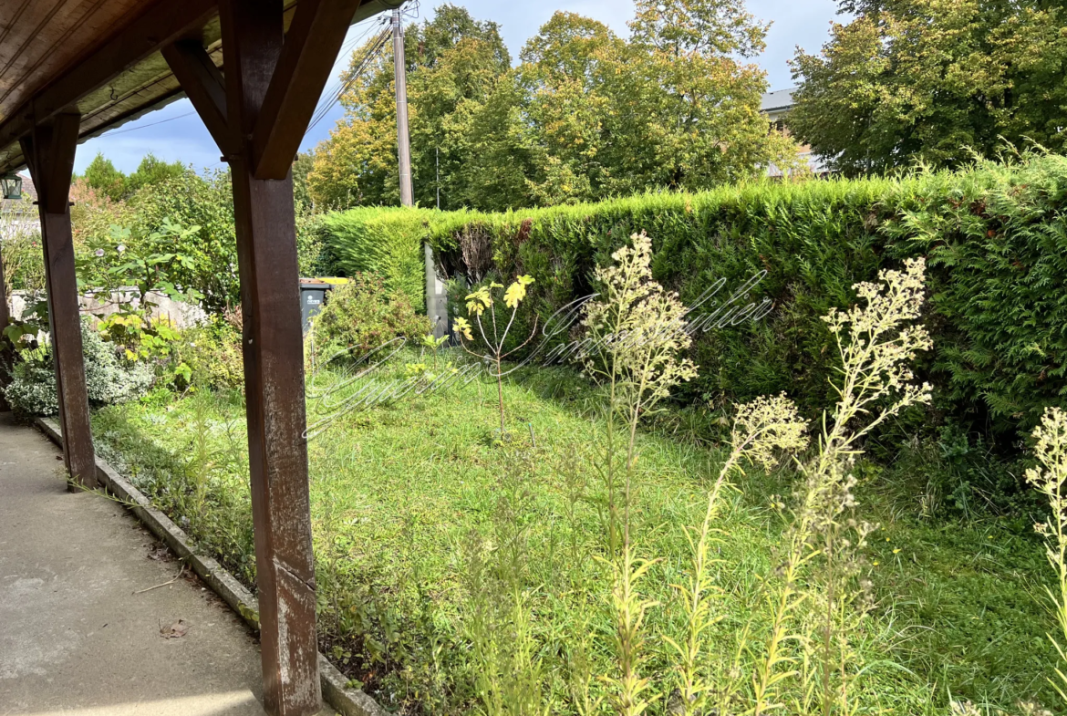 Maison à vendre à Nevers - 93 m² avec jardin et garage 