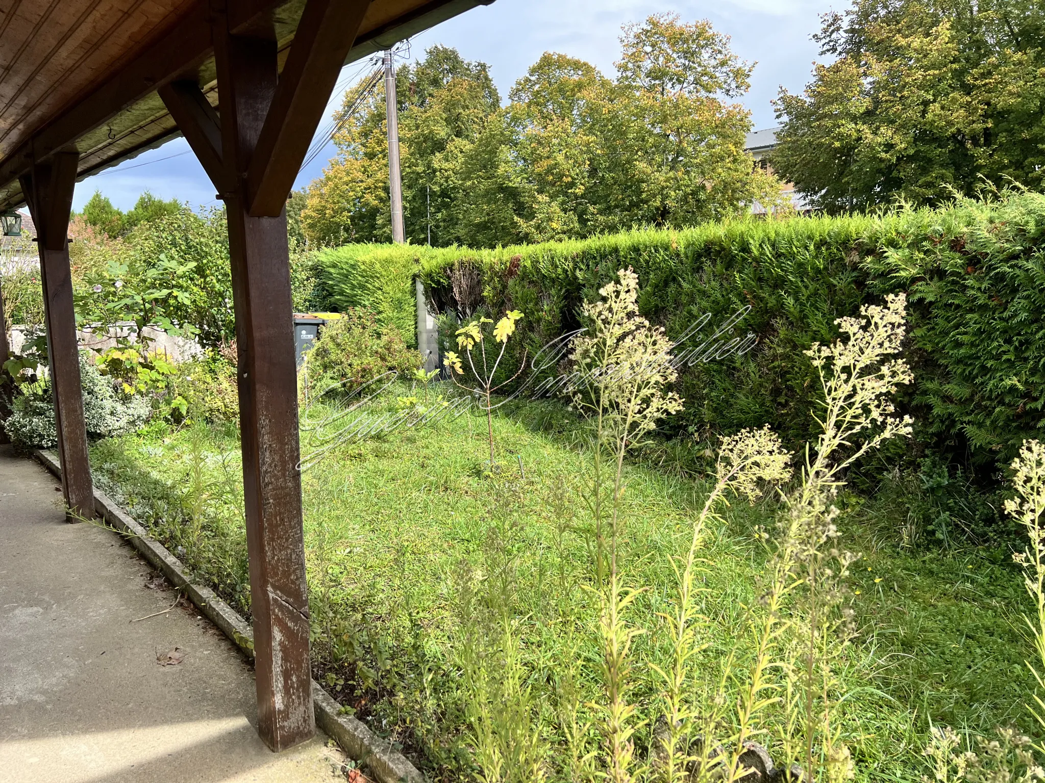 Maison à vendre à Nevers - 93 m² avec jardin et garage 