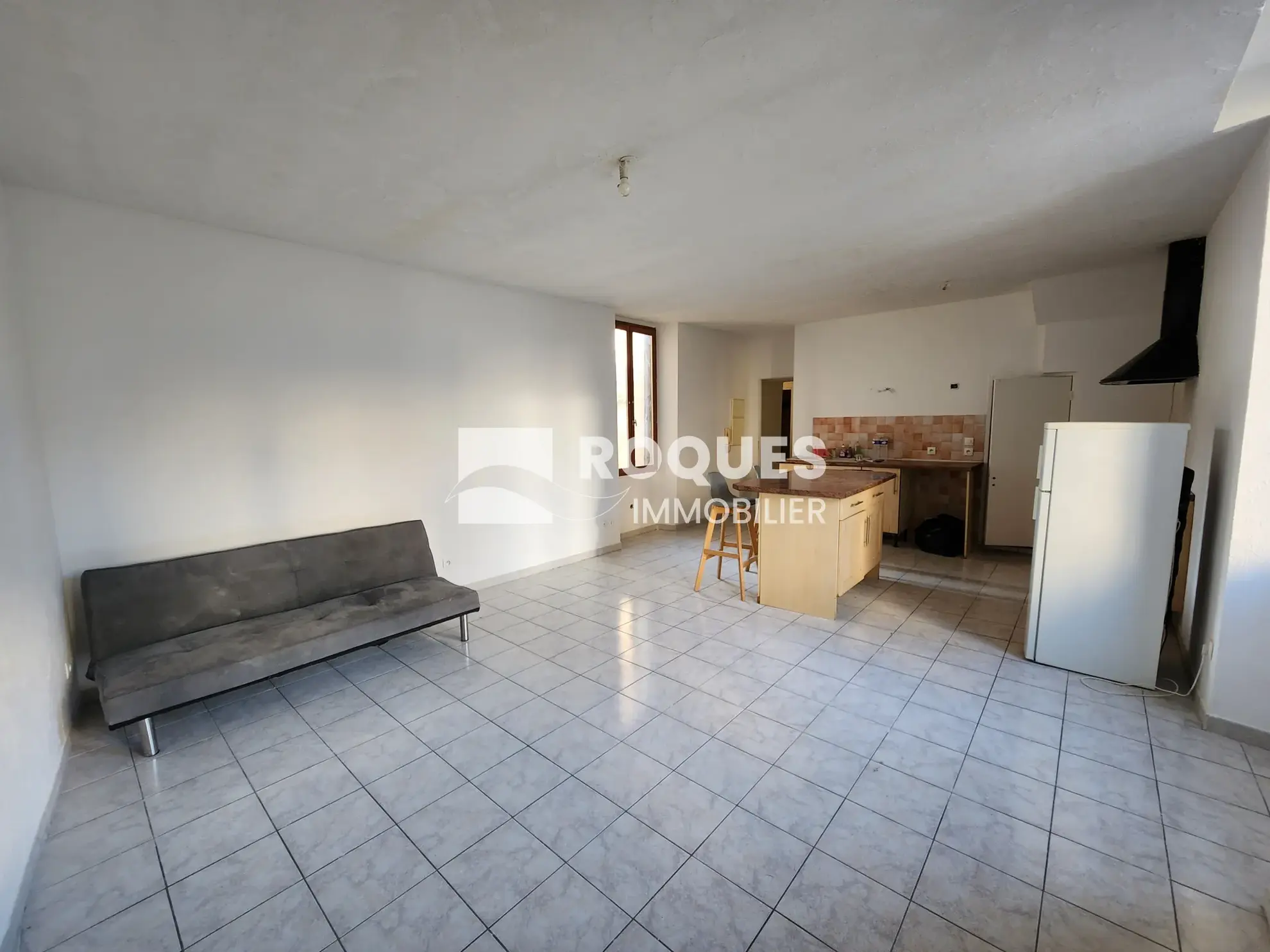 À vendre : Appartement T4 au centre de Lodève avec terrasse 