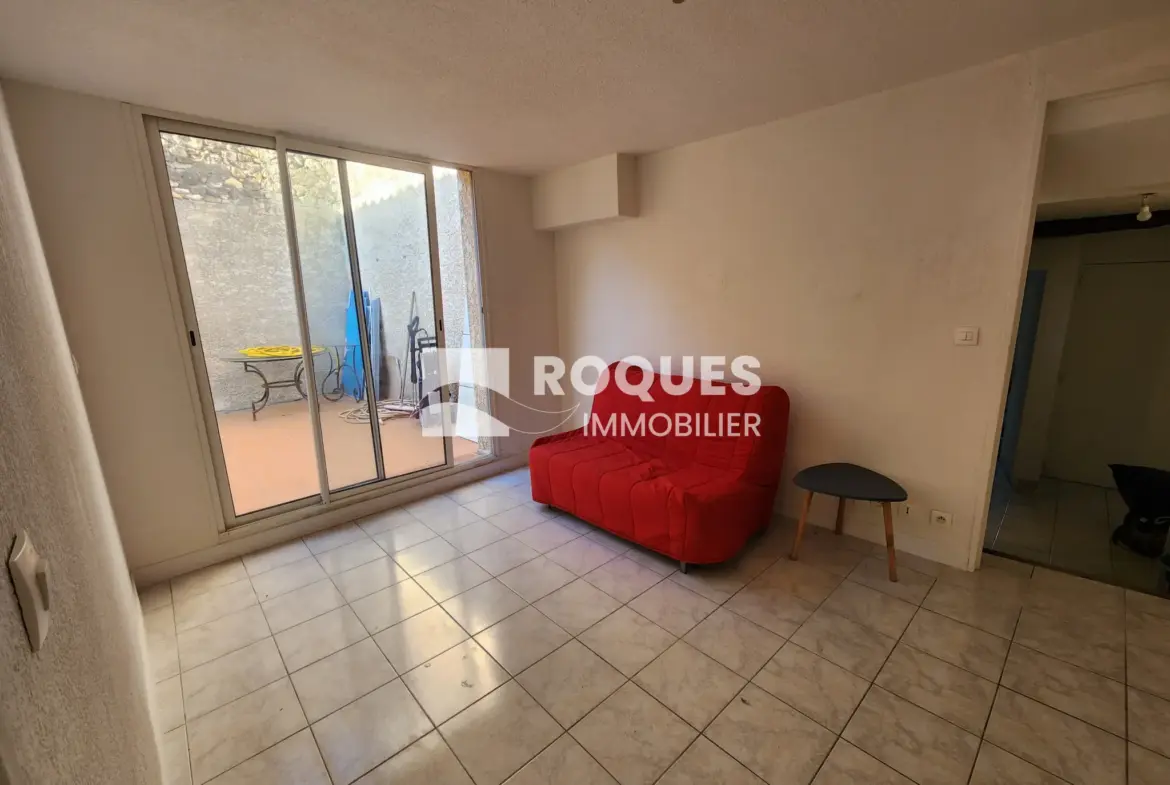 À vendre : Appartement T4 au centre de Lodève avec terrasse 