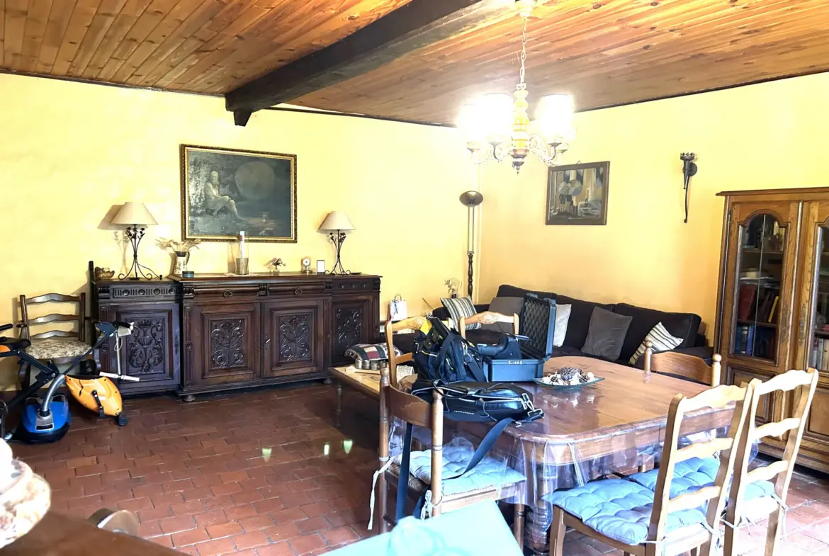 Charmante maison à vendre à Nolay - 87 000 euros 