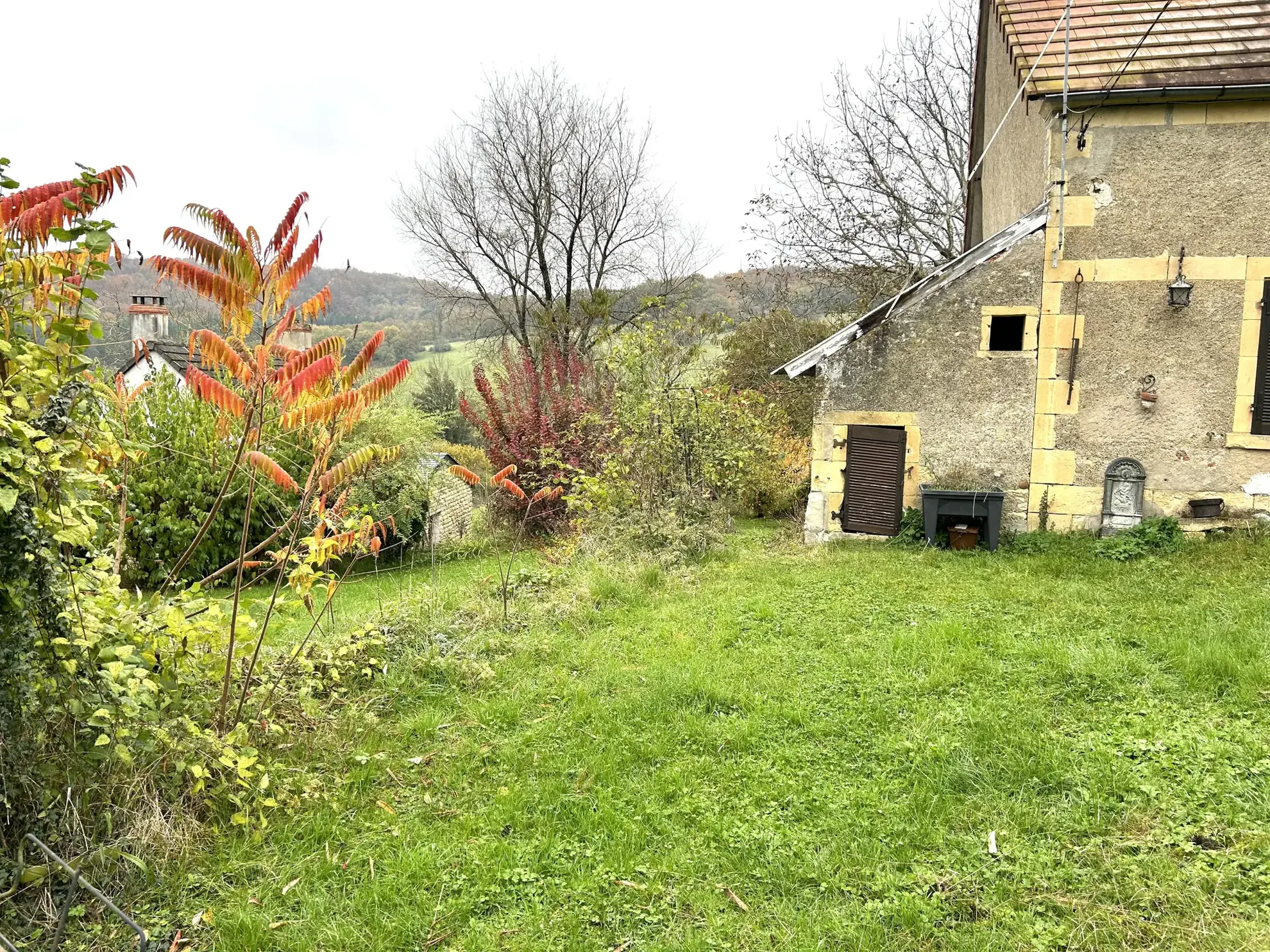 Charmante maison à vendre à Nolay - 87 000 euros 