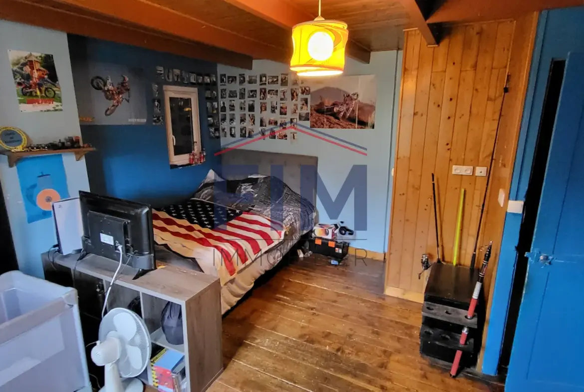 À vendre : Maison de ville à Envermeu avec 3 chambres 