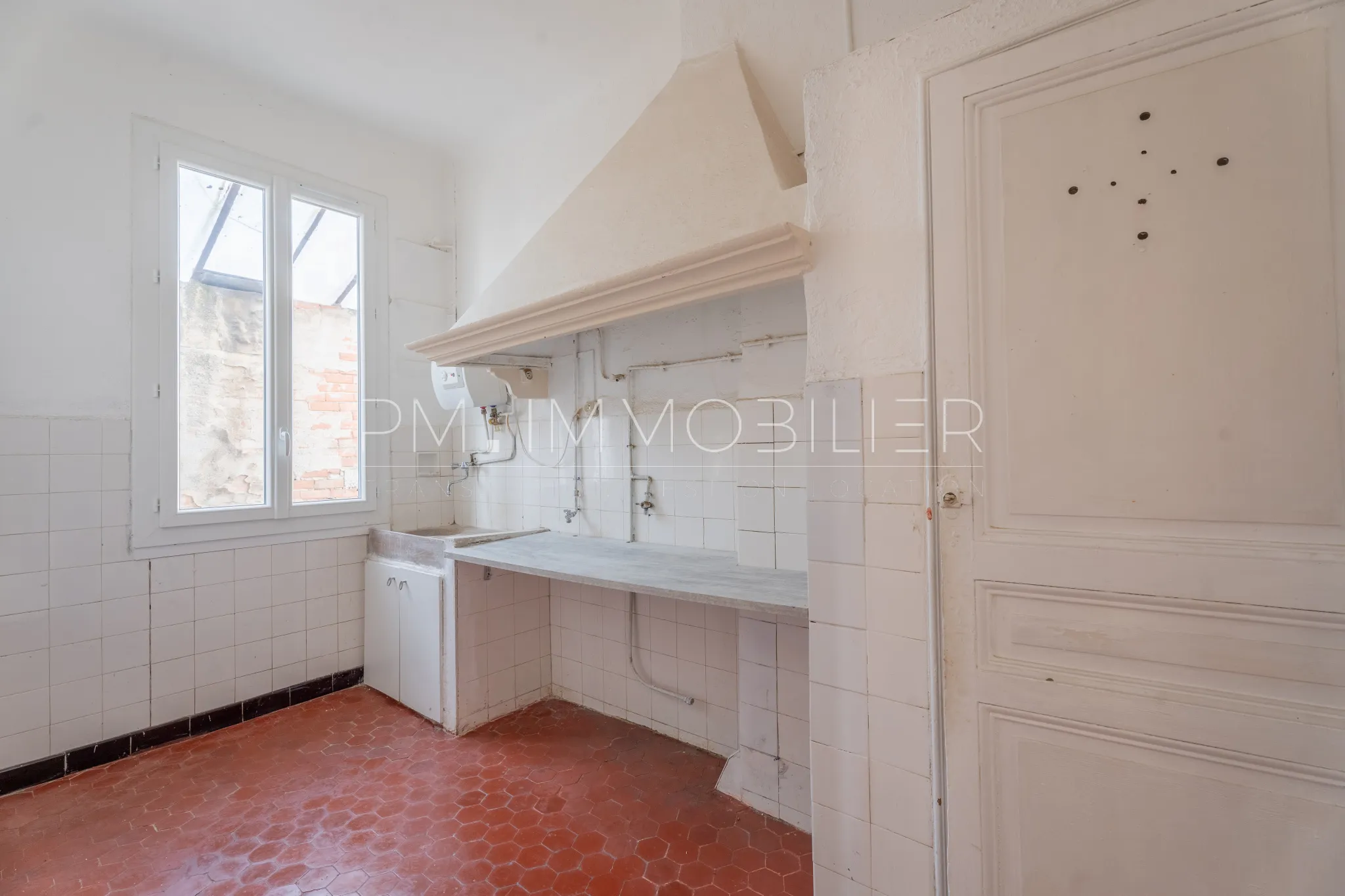 À vendre : Appartement 2 pièces de 34,71 m² à Marseille, quartier Camas 