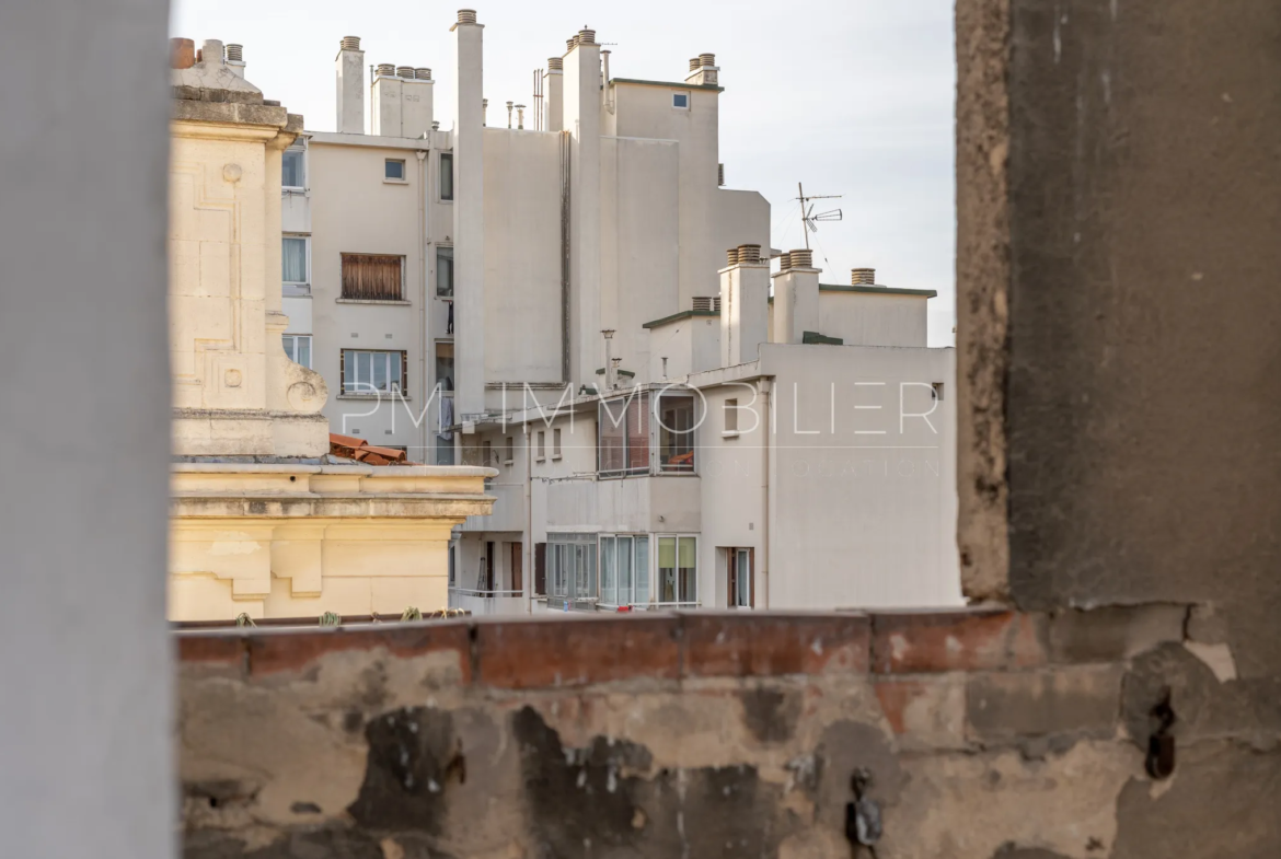 À vendre : Appartement 2 pièces de 34,71 m² à Marseille, quartier Camas 