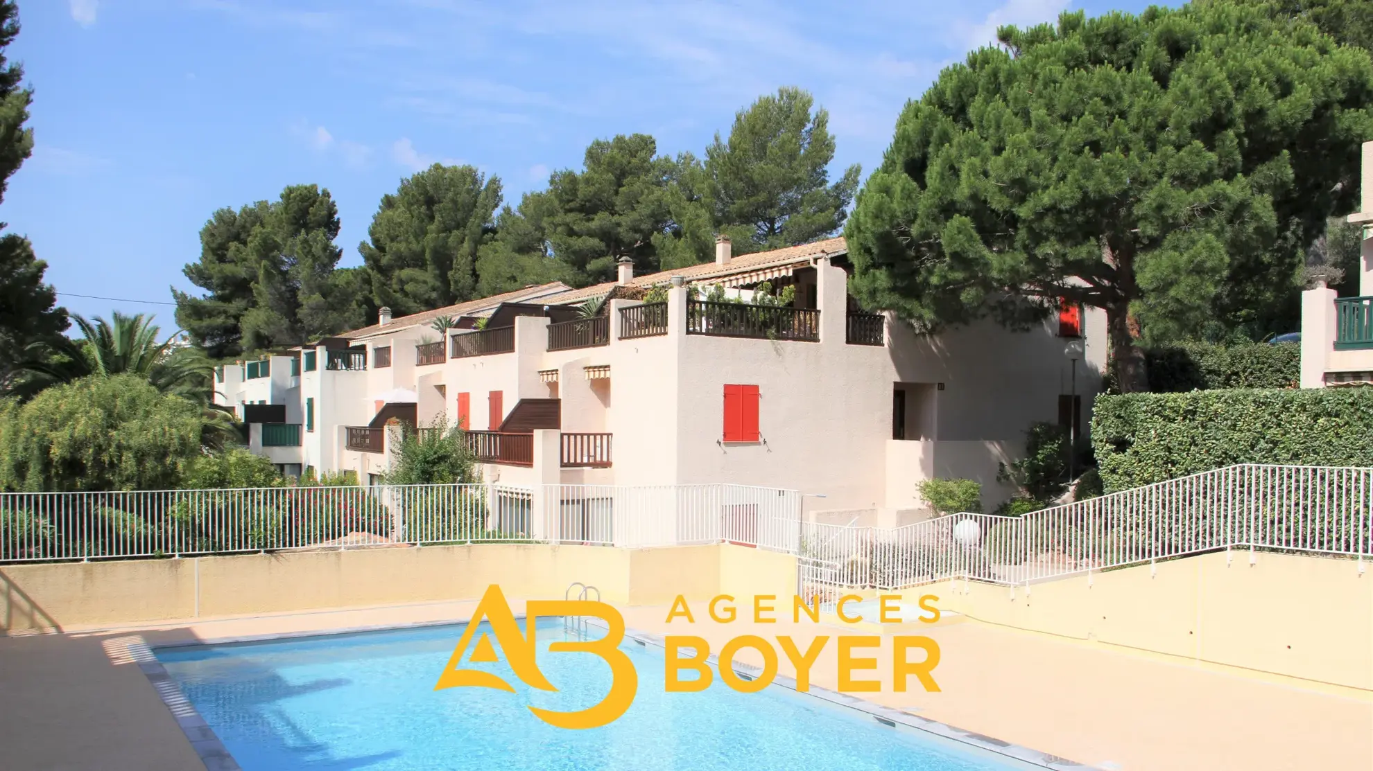 Appartement T2 à Bandol avec Piscine et Parking 