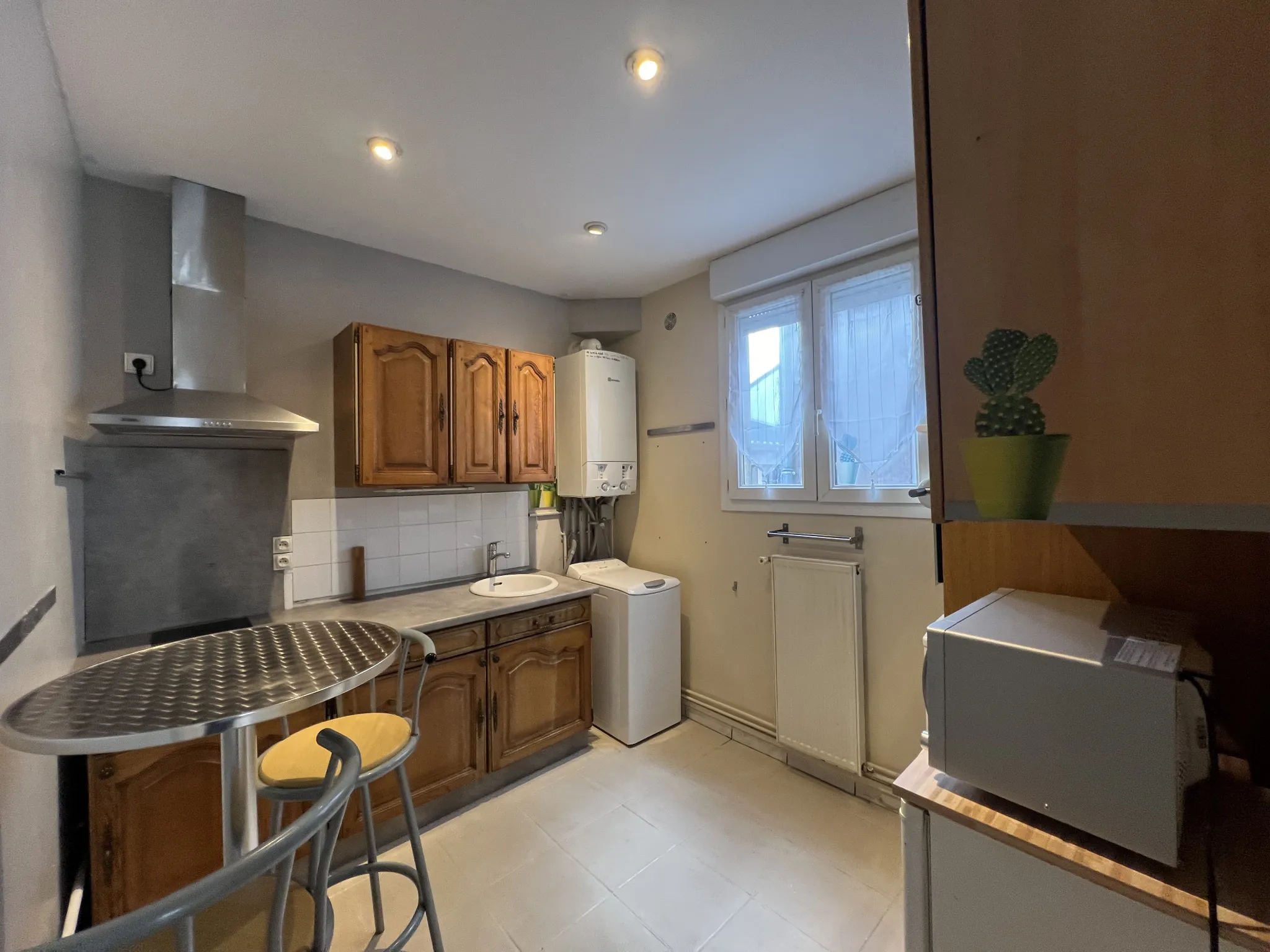 À vendre : spacieux appartement T2 bis de caractère à Nancy 