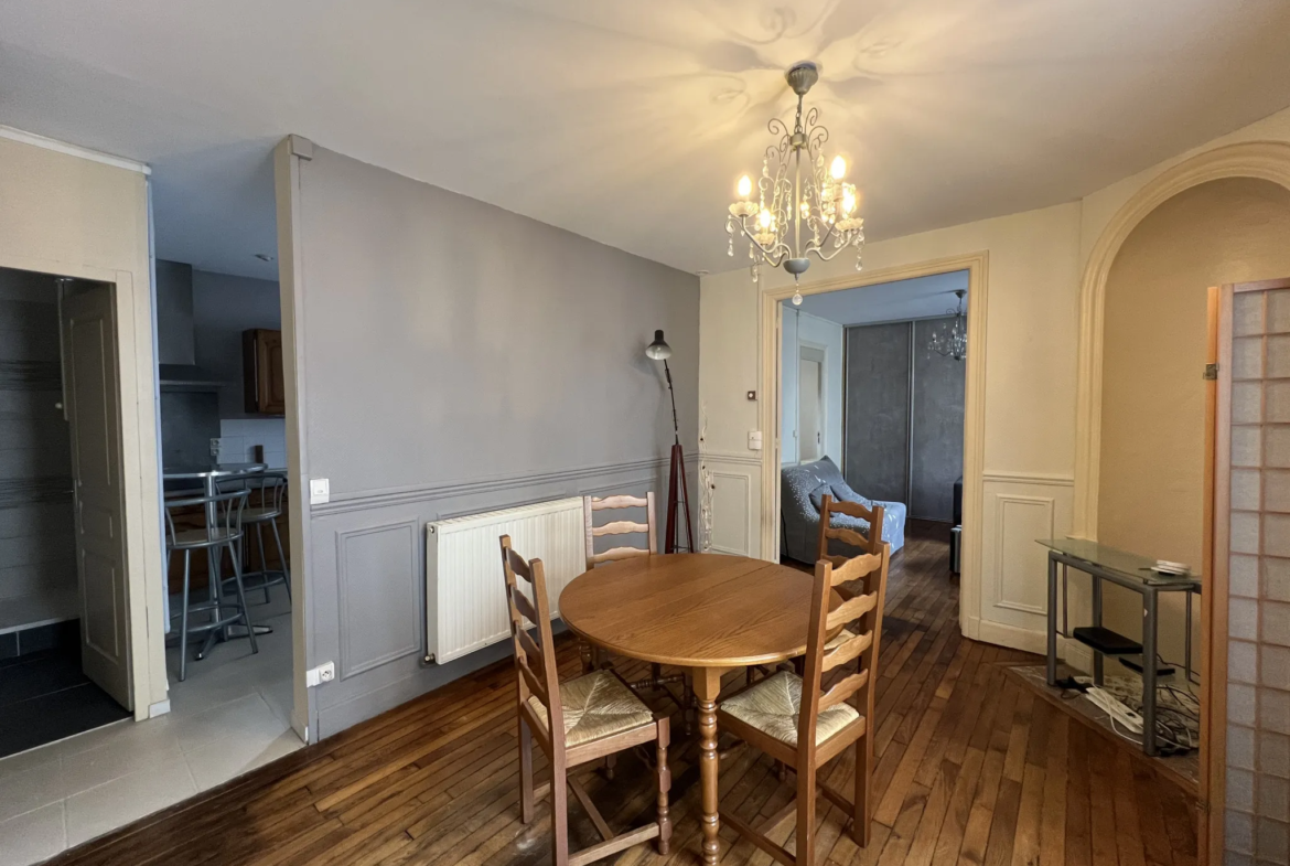 À vendre : spacieux appartement T2 bis de caractère à Nancy 