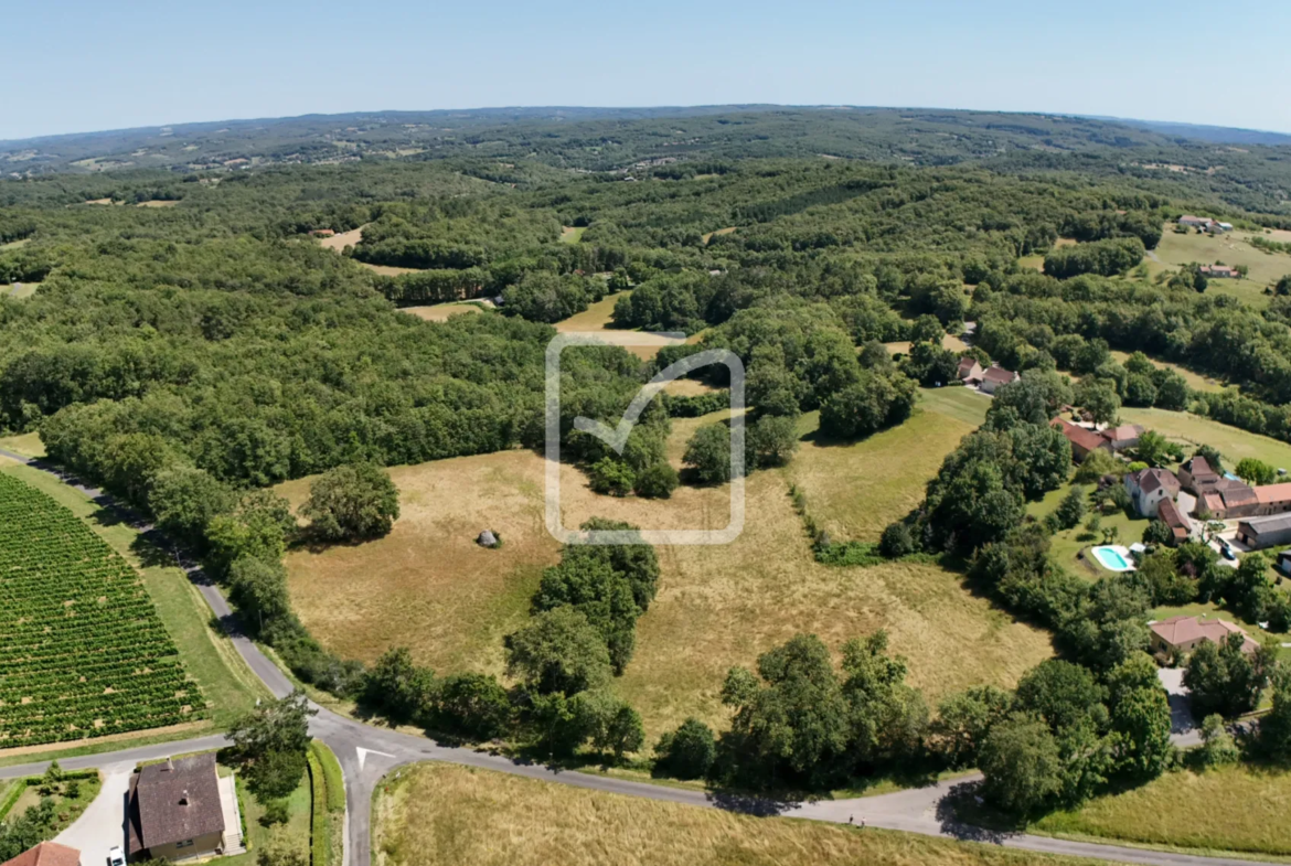 Terrain à Construire à Florimont-Gaumier : Environnement Calme et Proche des Tourismes 