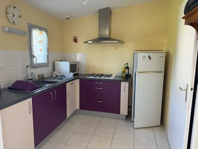 Maison de plain-pied à vendre avec 2 chambres à Sainte Hermine 