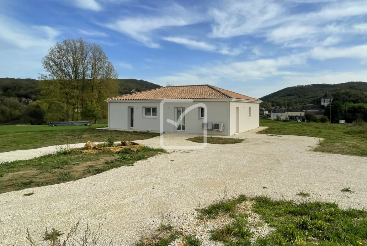 Maison neuve à terminer de 3 chambres à Borreze 