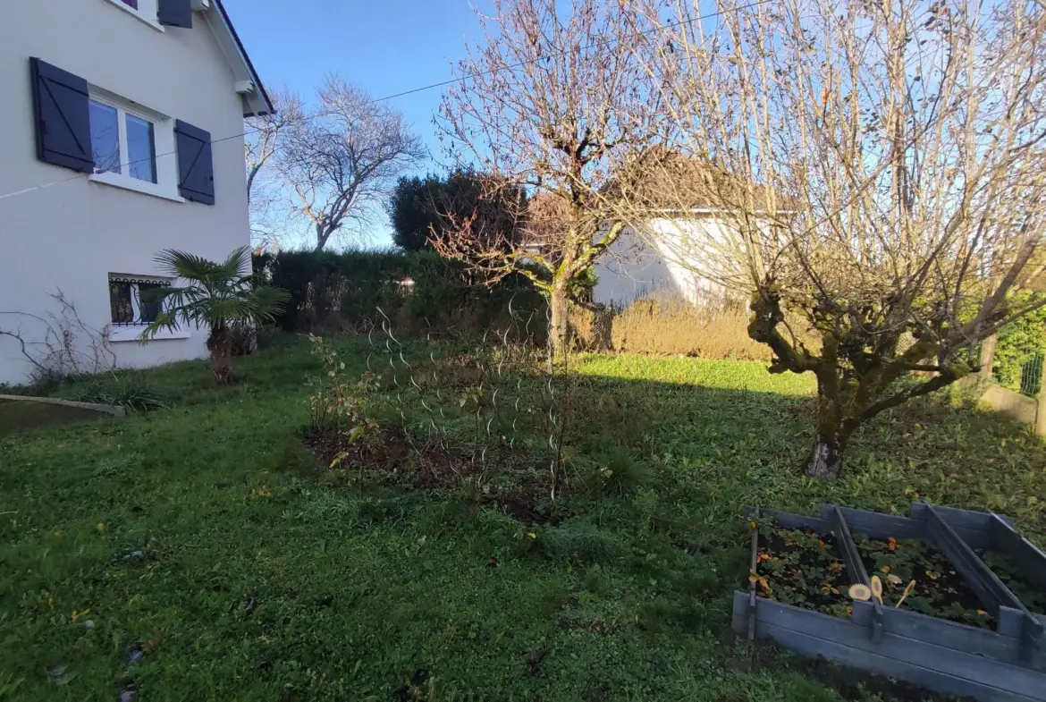 Magnifique Maison sur Sous-Sol à Nevers - 4 Chambres 