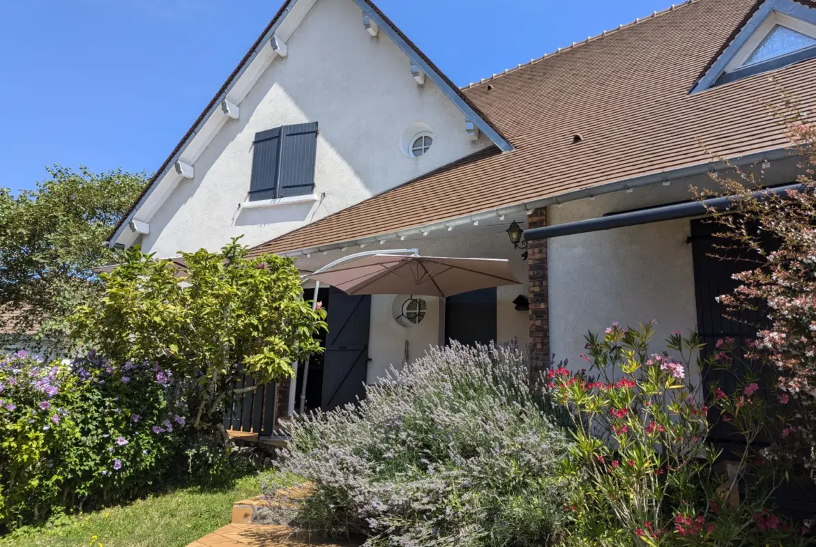 Magnifique Maison sur Sous-Sol à Nevers - 4 Chambres 