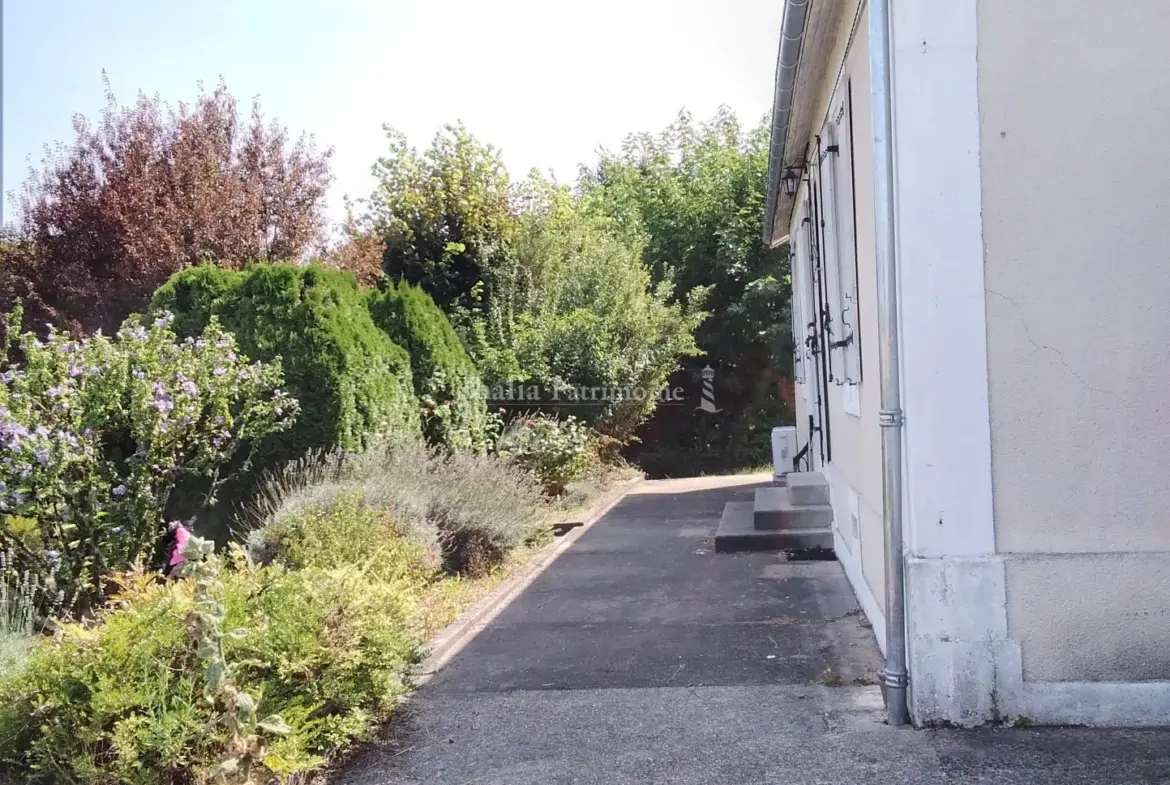 Maison chaleureuse avec jardin à Riberac 