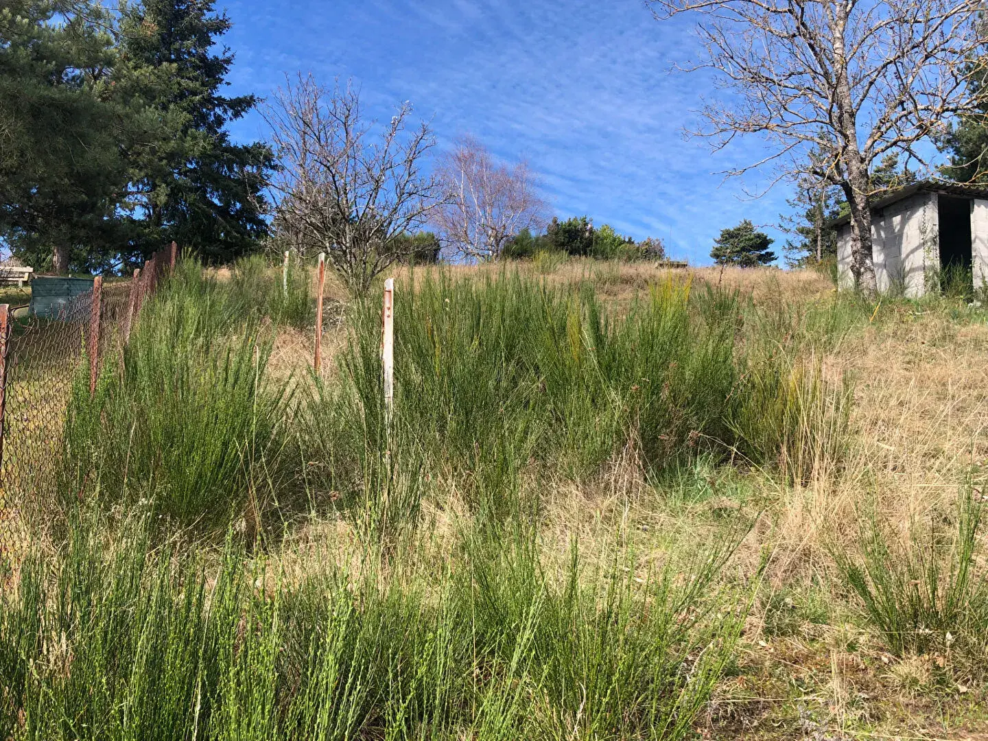 Terrain à vendre à Varennes - Chanonat avec vue panoramique 