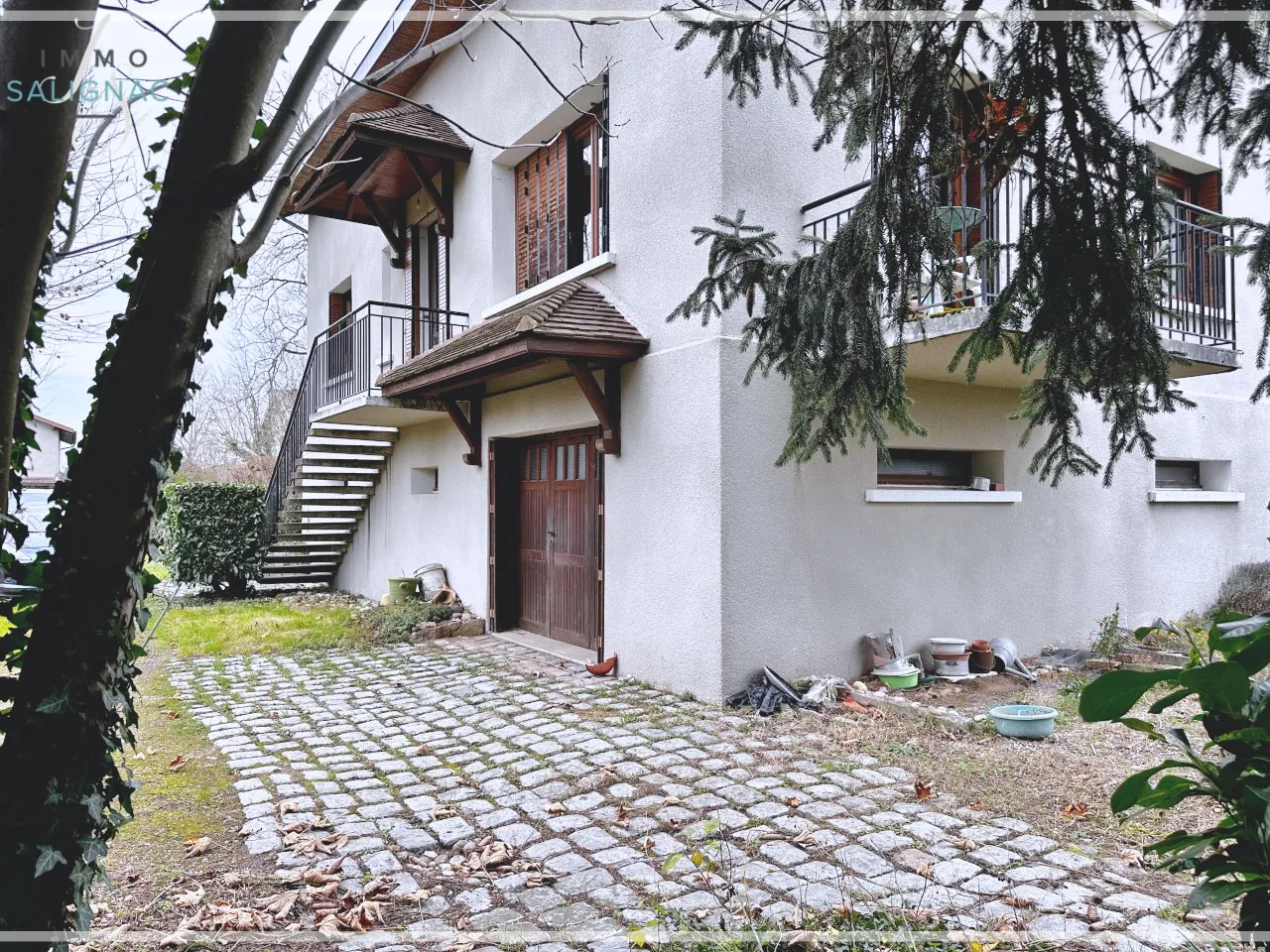 Maison traditionnelle à vendre à Péronnas - Quartier de la Correrie 