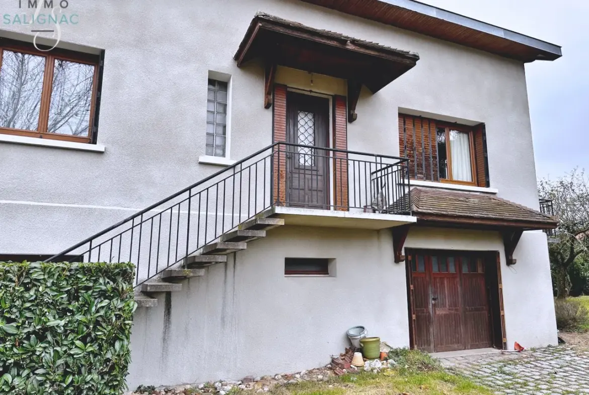 Maison traditionnelle à vendre à Péronnas - Quartier de la Correrie 