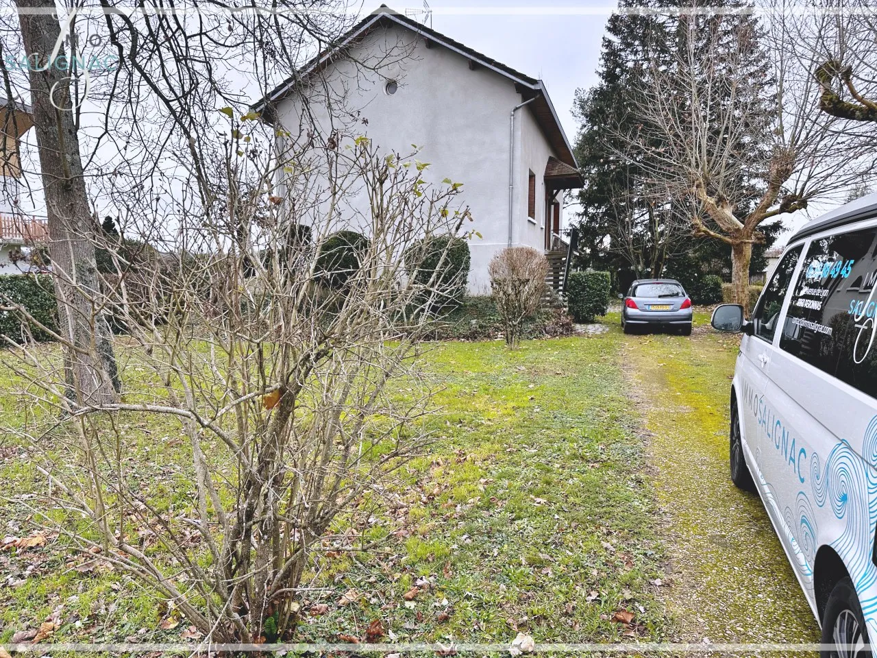 Maison traditionnelle à vendre à Péronnas - Quartier de la Correrie 