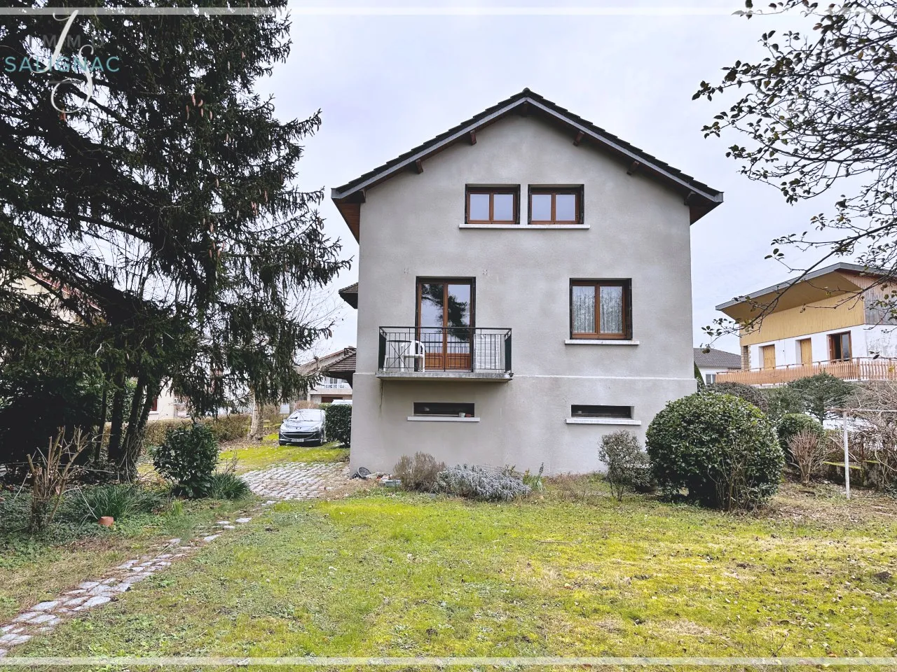 Maison traditionnelle à vendre à Péronnas - Quartier de la Correrie 