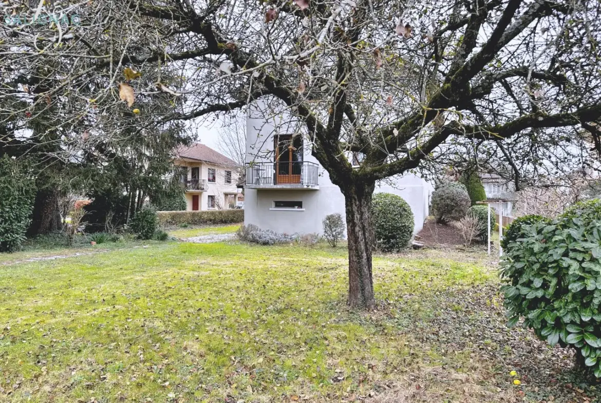 Maison traditionnelle à vendre à Péronnas - Quartier de la Correrie 