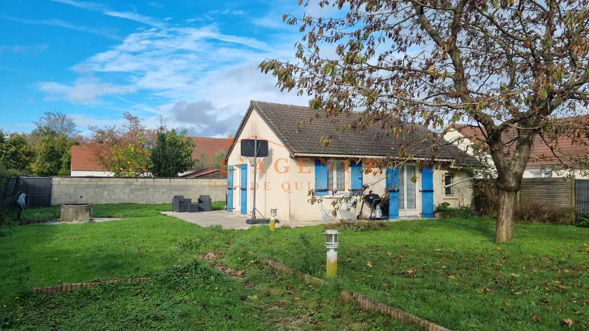 Maison indépendante à vendre à Quincy-Voisins 