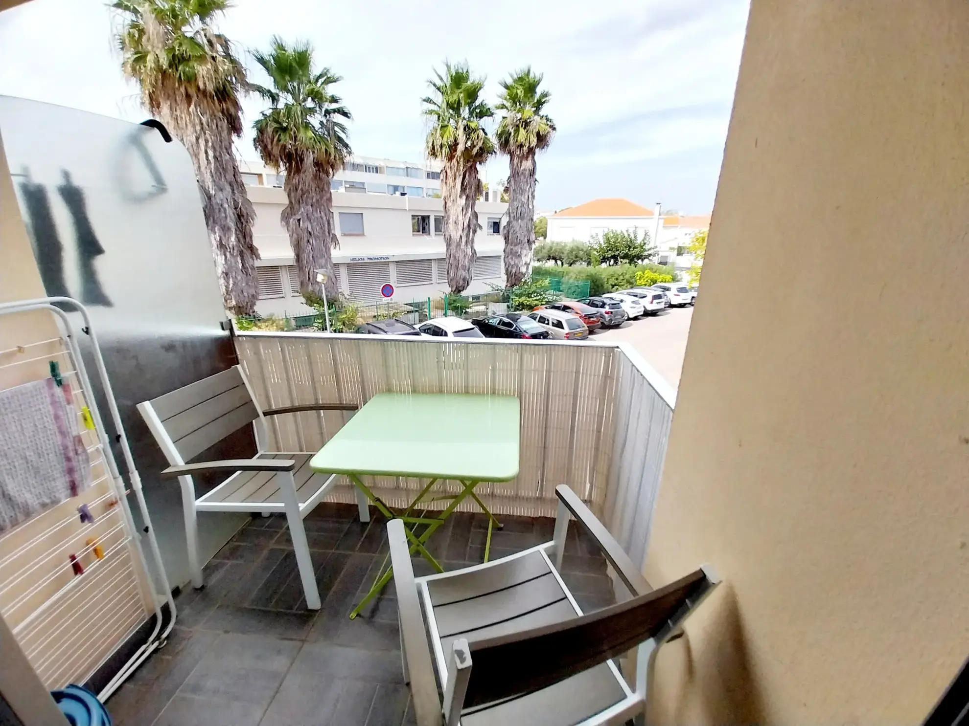 À vendre : studio rénové avec balcon à Balaruc-les-Bains 