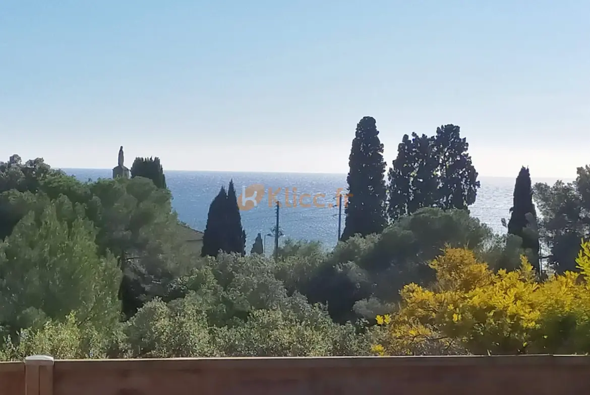 Studio Petite Maison avec Vue Mer à Vallauris 