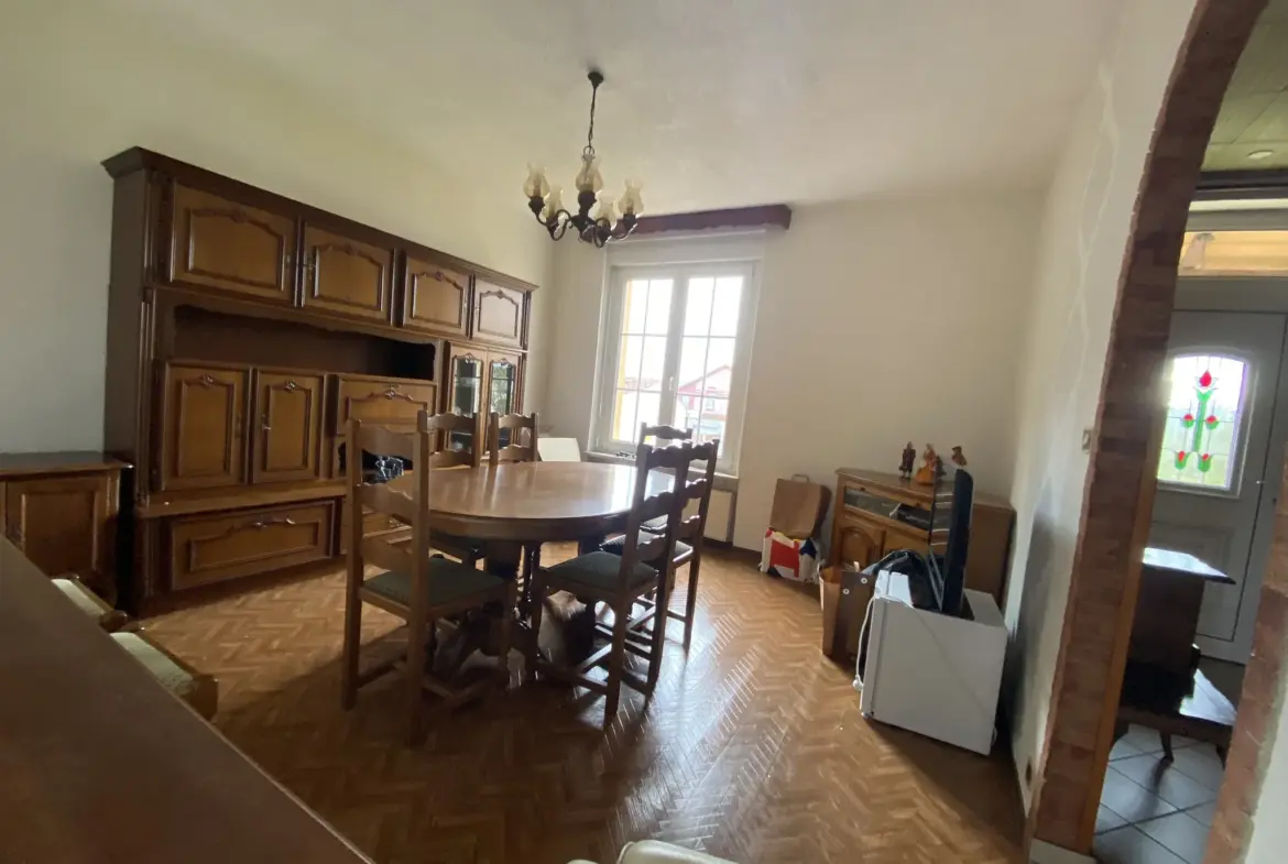 À vendre : Charmante maison mitoyenne type HBL à Stiring-Wendel 