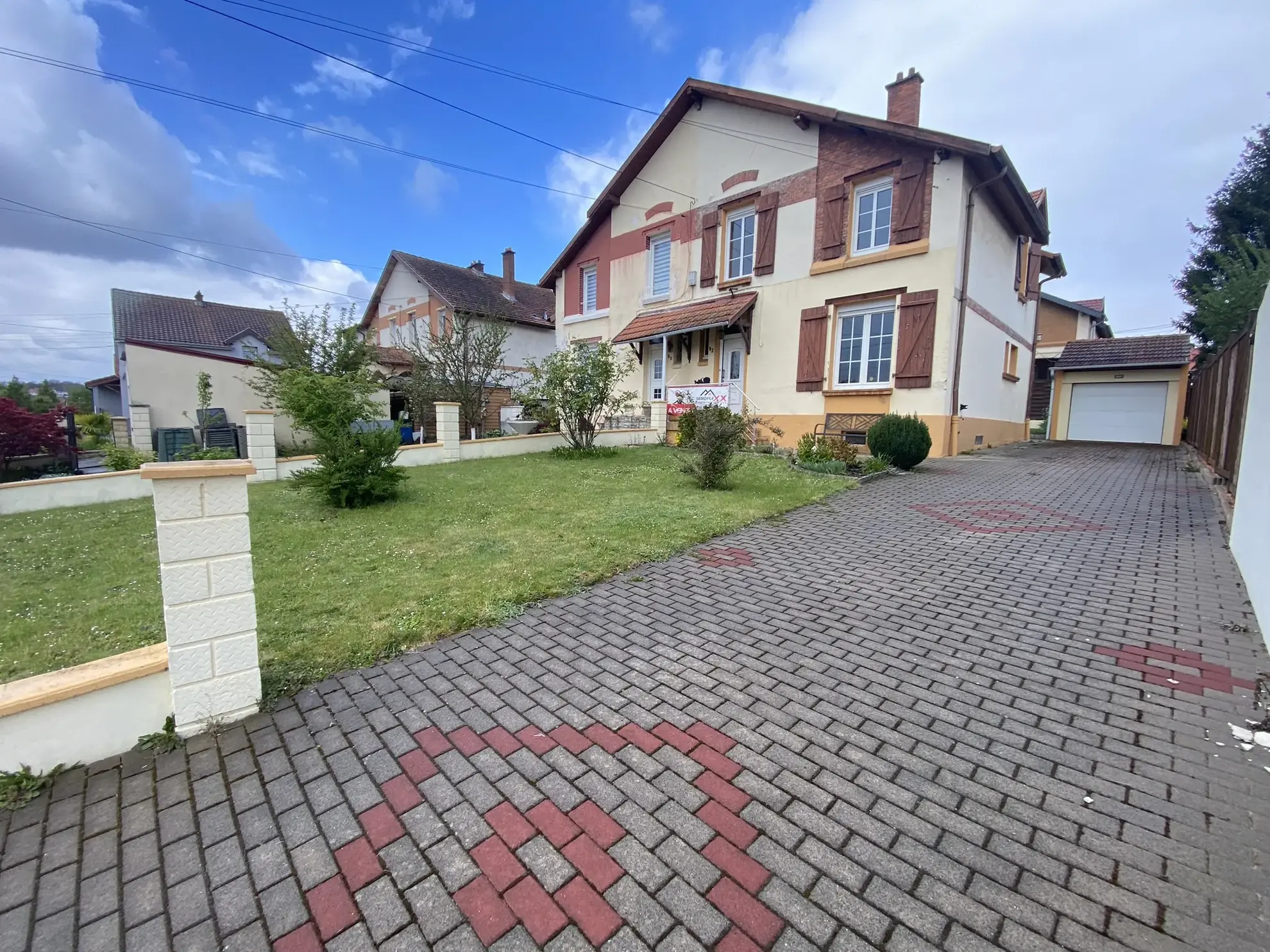 À vendre : Charmante maison mitoyenne type HBL à Stiring-Wendel 