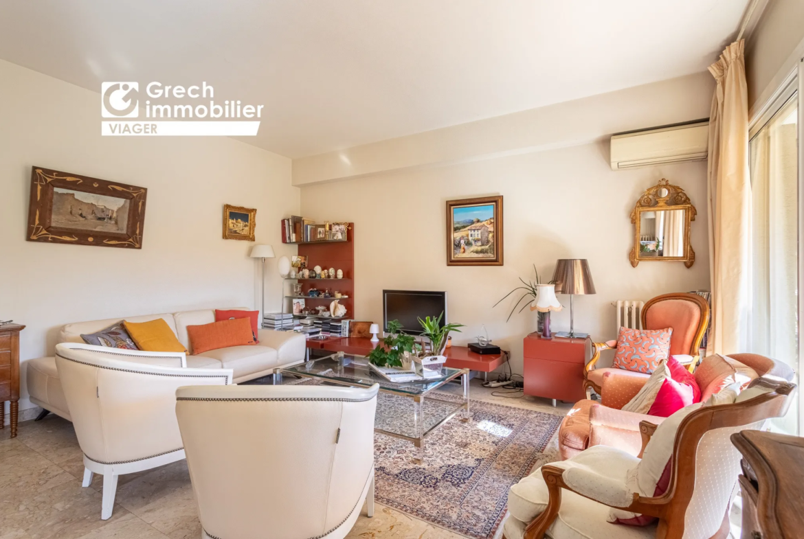 Vente Viager Occupé - Grand Appartement T4 111 m² à Toulon 