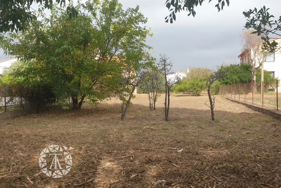 Terrain à bâtir atypique à Sorède avec vue sur les Albères 