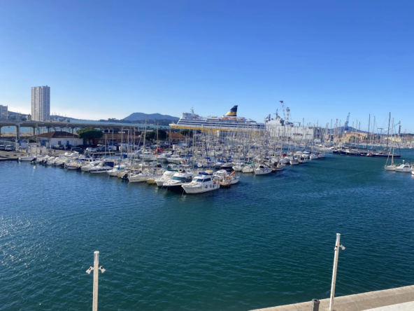 Appartement de type 2 avec vue mer à Toulon