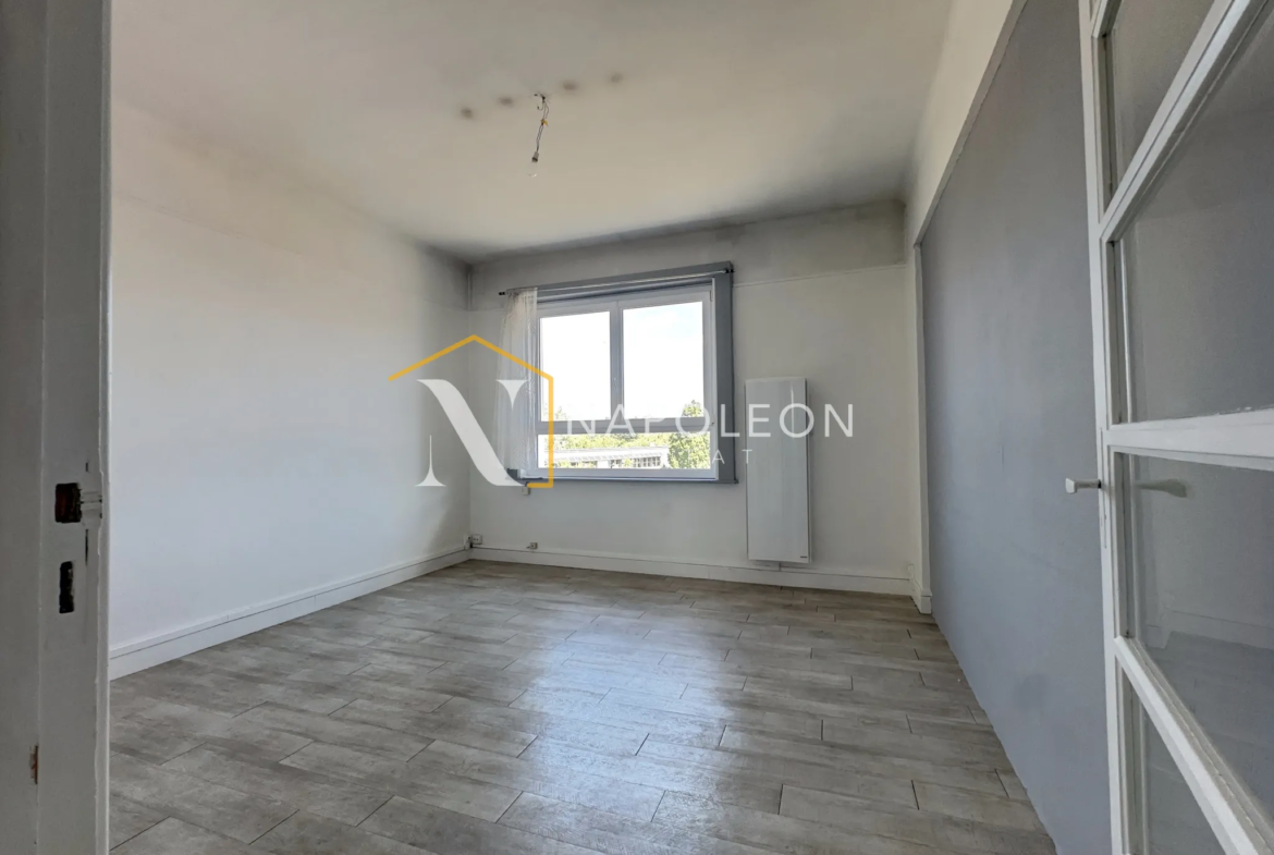 Appartement T2 à rénover à Lille 