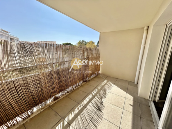 Appartement T2 avec terrasse et ascenseur à La Seyne-sur-Mer