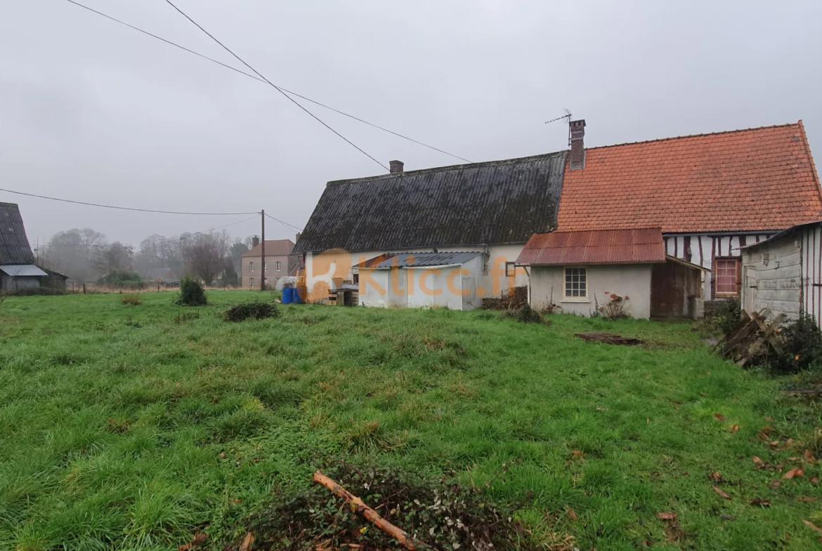 Longère à rénover à Auppegard avec jardin et garage 