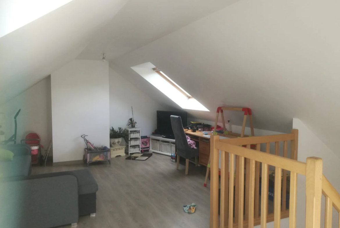 Maison familiale à vendre à Moulins le Carbonnel - 149 m² 