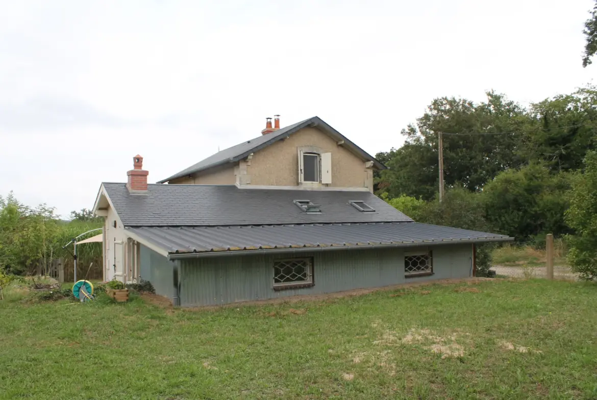 Champillet - Ancienne maison charmante avec jardin de 1260 m² 