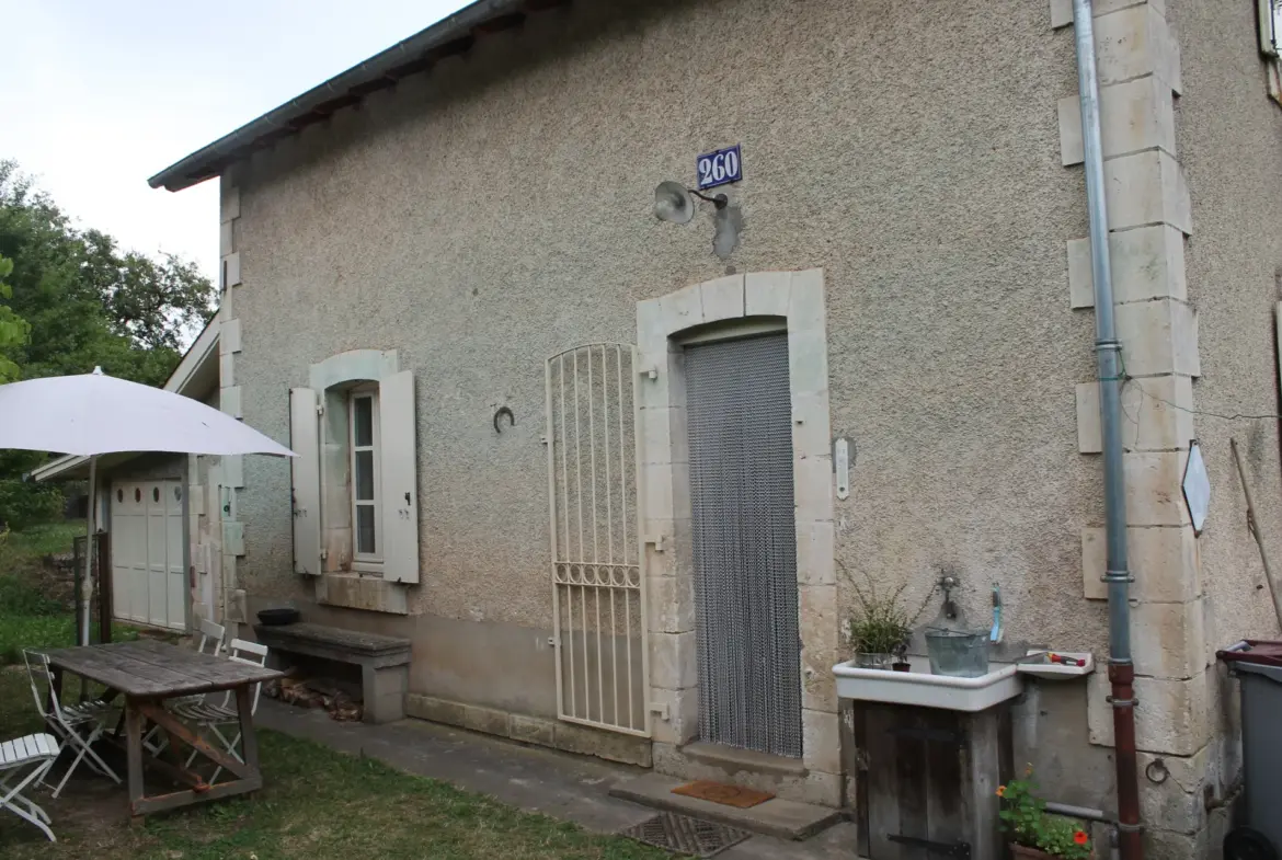 Champillet - Ancienne maison charmante avec jardin de 1260 m² 