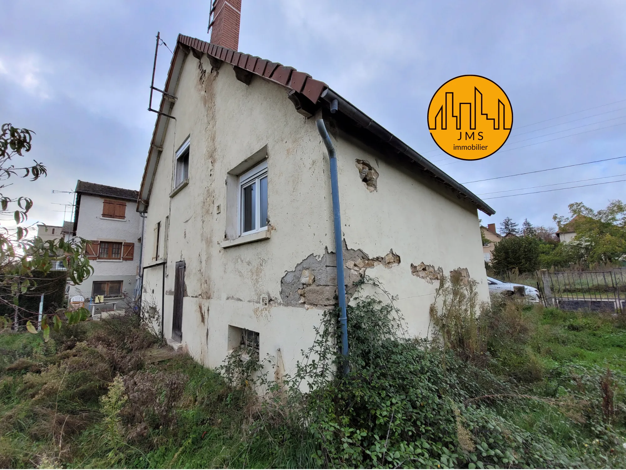 Maison à rénover à Villefranche d'Allier - 29500 € 