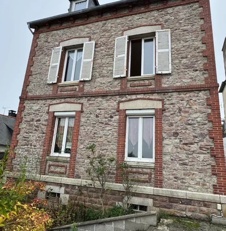 Maison en pierre à vendre à Paimpol - 123 m² - 6 chambres 